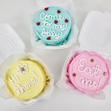 Cargar imagen en el visor de la galería, Lunchbox / Bento Cake
