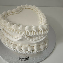 Load image into Gallery viewer, Vintage Cake

