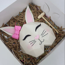 Cargar imagen en el visor de la galería, Easter Chocolate Breakable Bunny

