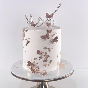 White Chic Cake