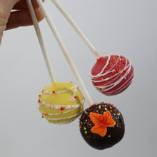 Load image into Gallery viewer, Classic Thanksgiving Cake Pops
