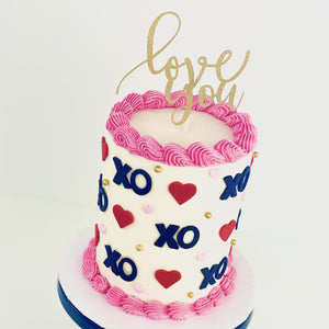XOXO Cake